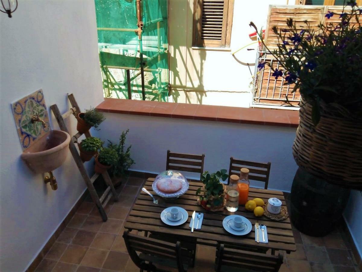Il Terrazzino Sul Kemonia Appartement Palermo Buitenkant foto